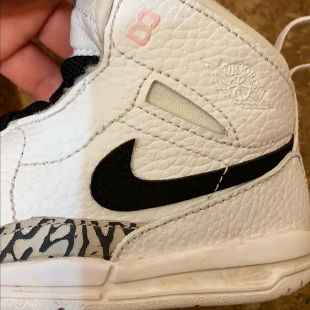 Jordan booties - Picture 3 of 3